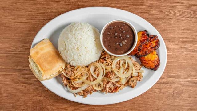 Best Mexican and Cuban Restaurant on the Island in Ormond Beach | Cafe Con Leche Granada photo 3 of 3